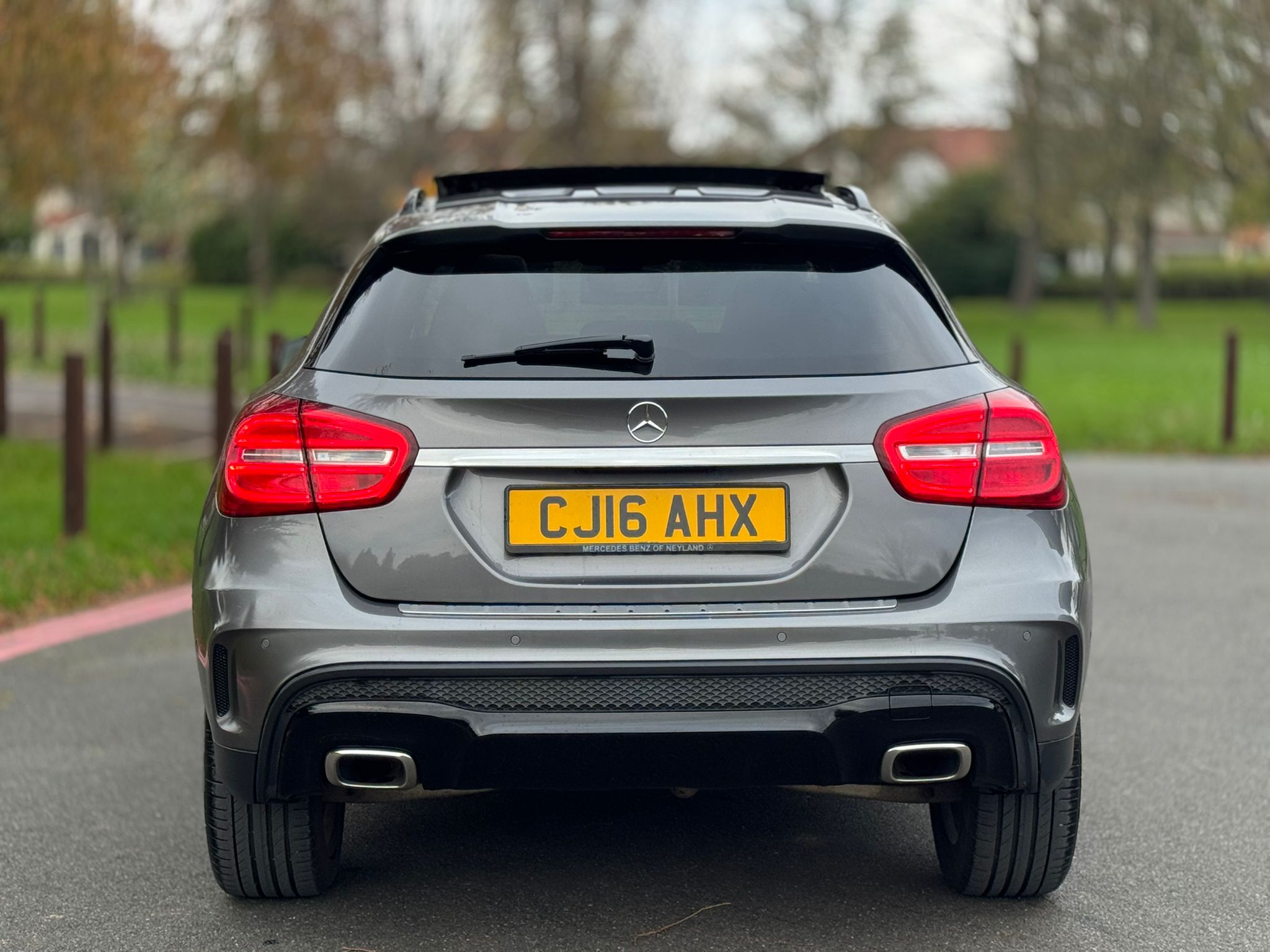 MERCEDES-BENZ GLA 220 D 4MAT AMG LINE PREM+A