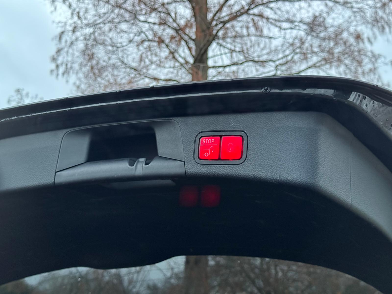 MERCEDES-BENZ C 220 AMG LINE PREMIUM + D A