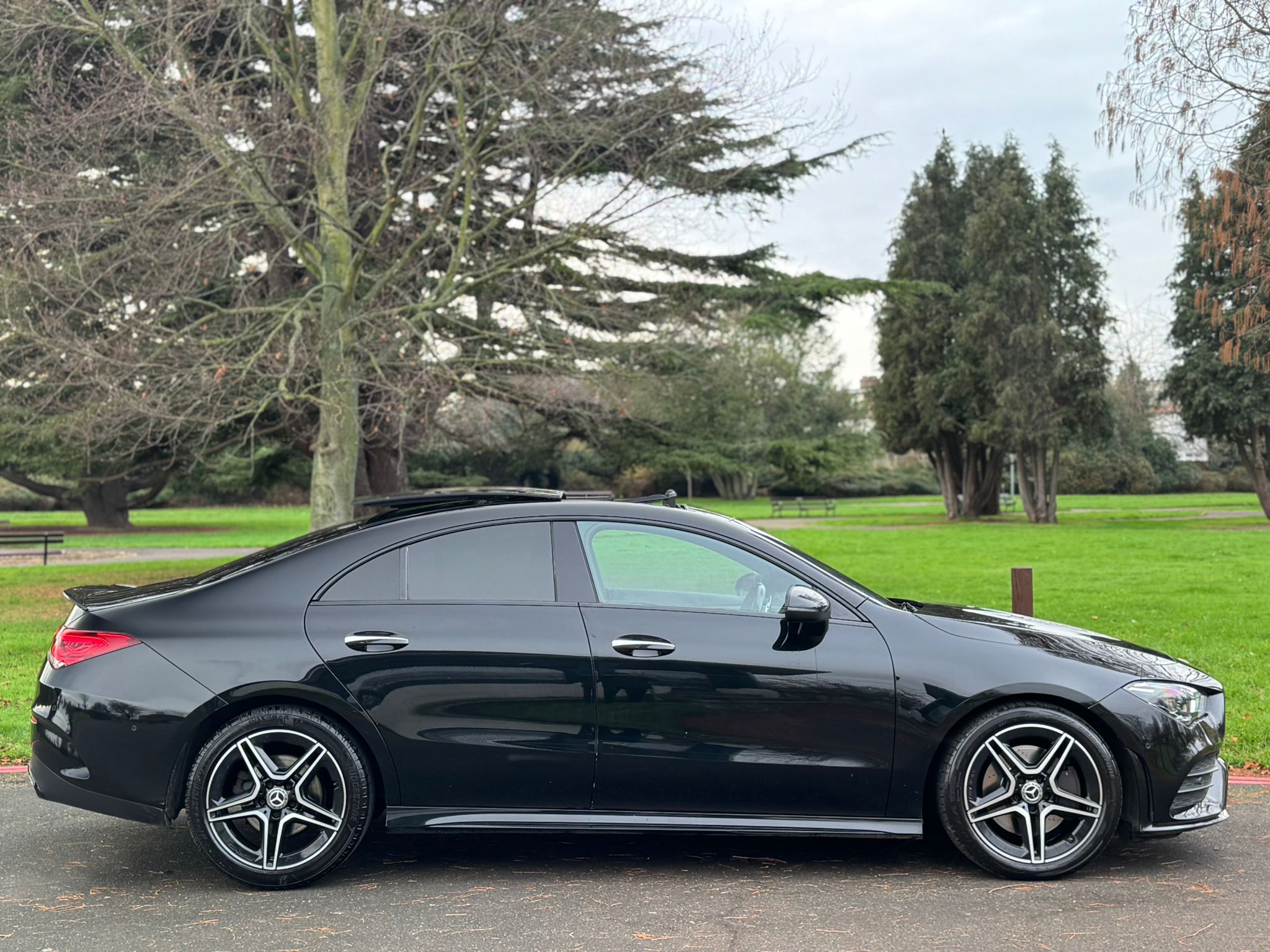 MERCEDES-BENZ CLA 200 AMG LINE PREMIUM + A