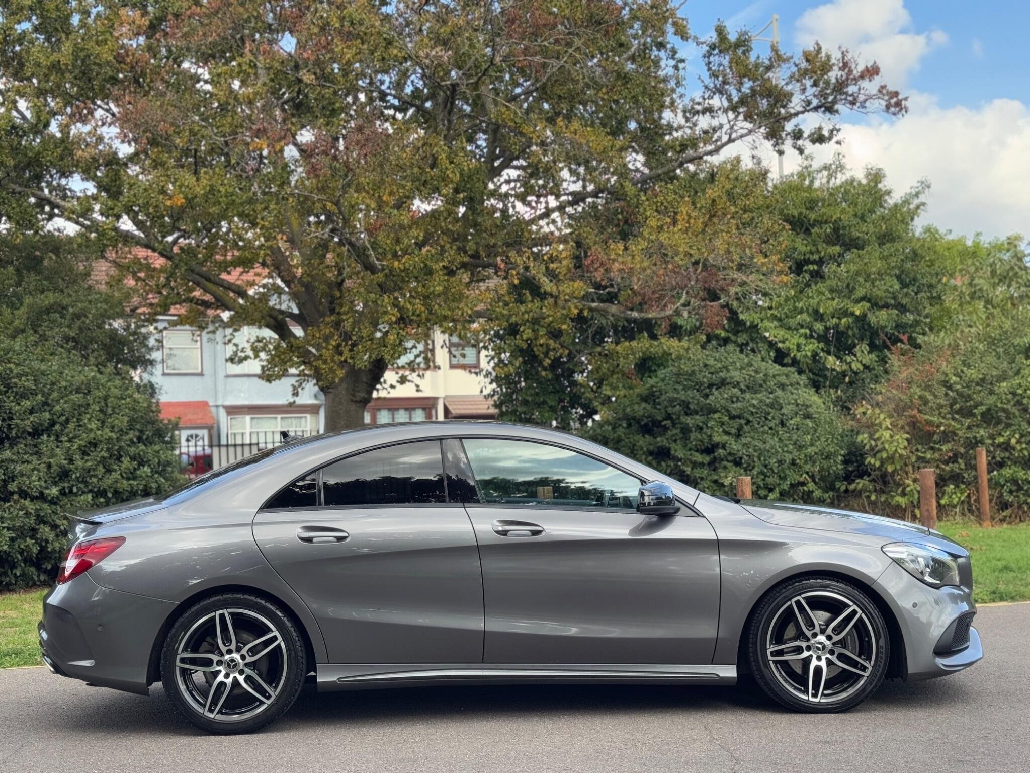 MERCEDES-BENZ CLA 220 D AMG LINE 4MATIC AUTO