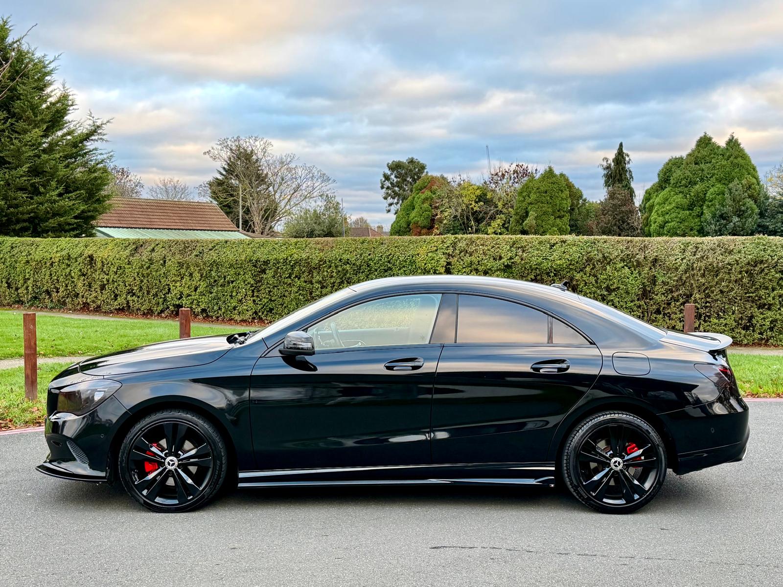 MERCEDES-BENZ CLA 180 SPORT AUTO