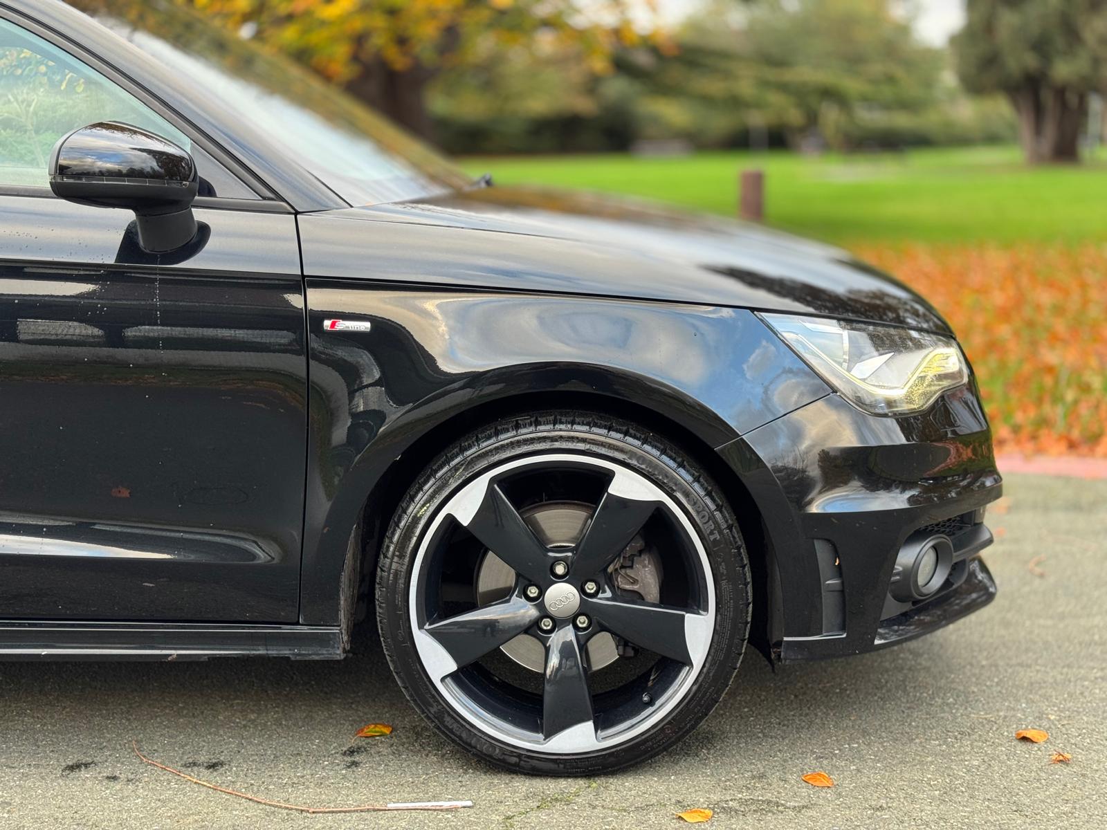 AUDI A1 S LINE BLACK EDITION TFSI