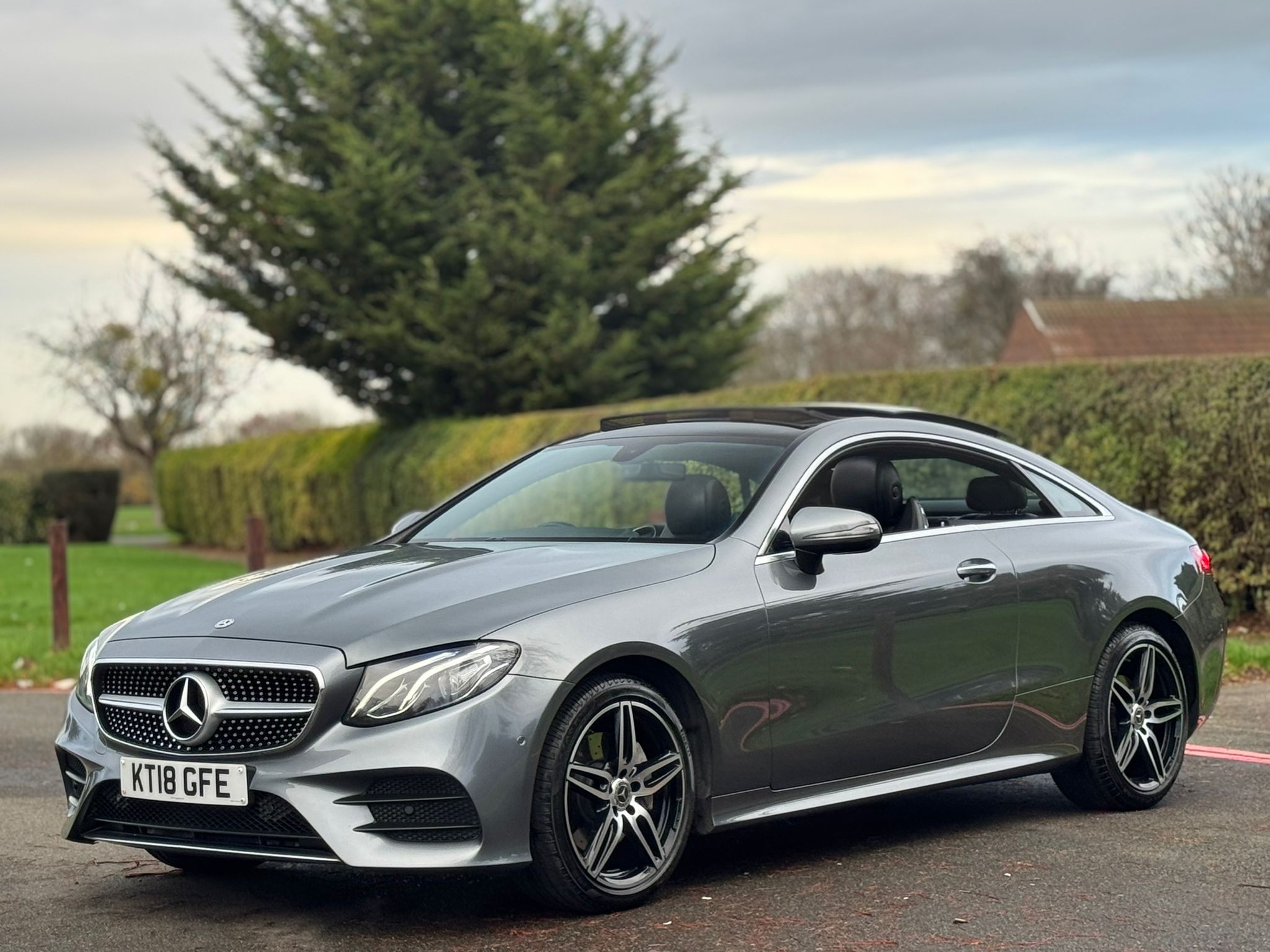 MERCEDES-BENZ E 220 D AMG LINE PREMIUM AUTO