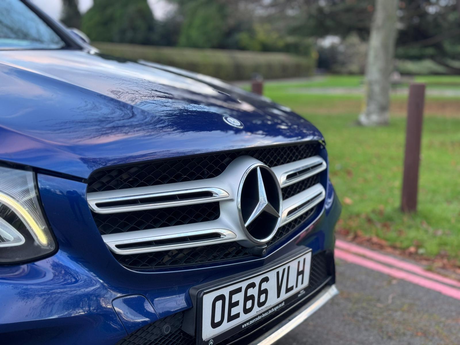 MERCEDES-BENZ GLC 250 D 4MATIC AMG LINE AUTO