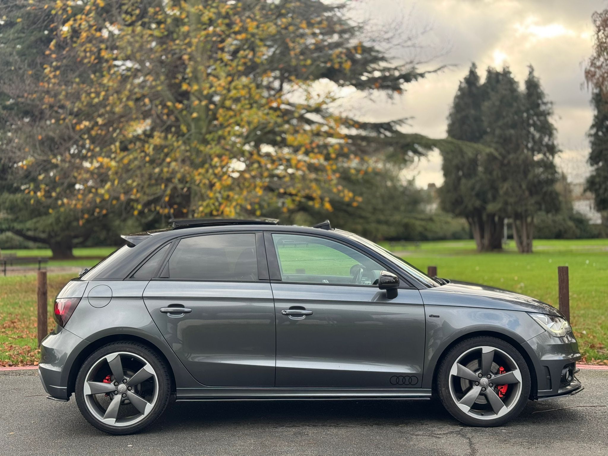 AUDI A1 S LINE BLACK ED-N TFSI S-A