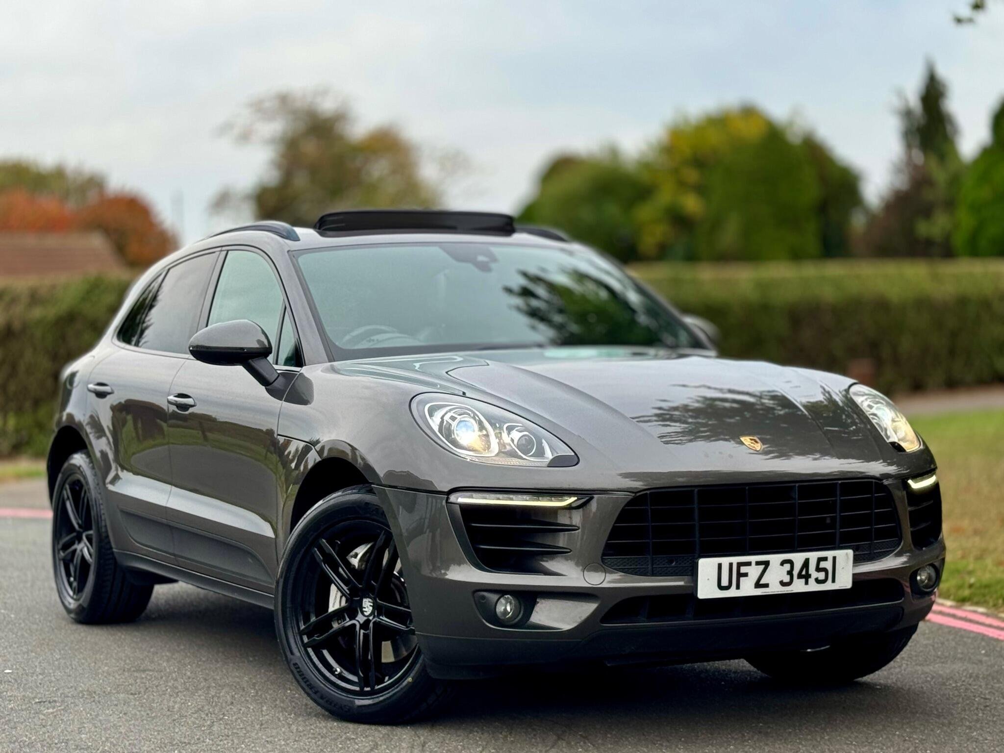 PORSCHE MACAN S S-A