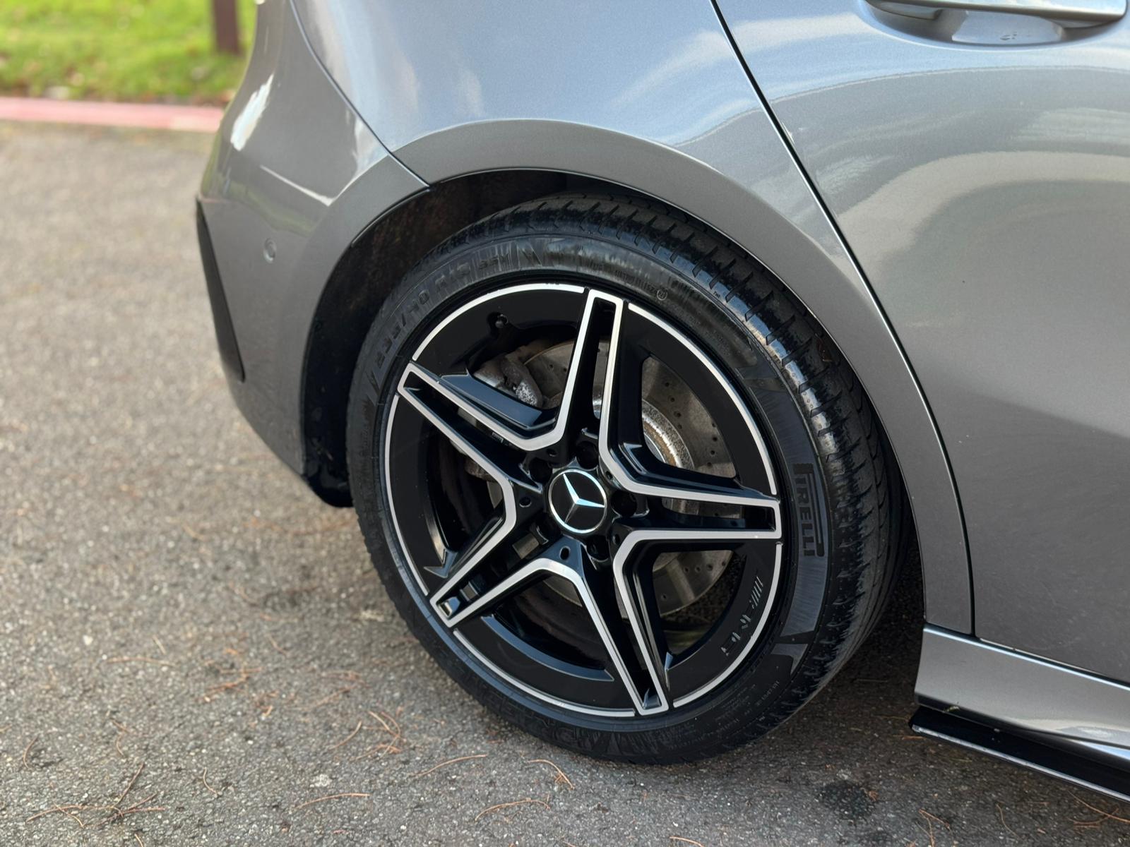 MERCEDES-BENZ AMG A 35 4MATIC PREMIUM + AUTO