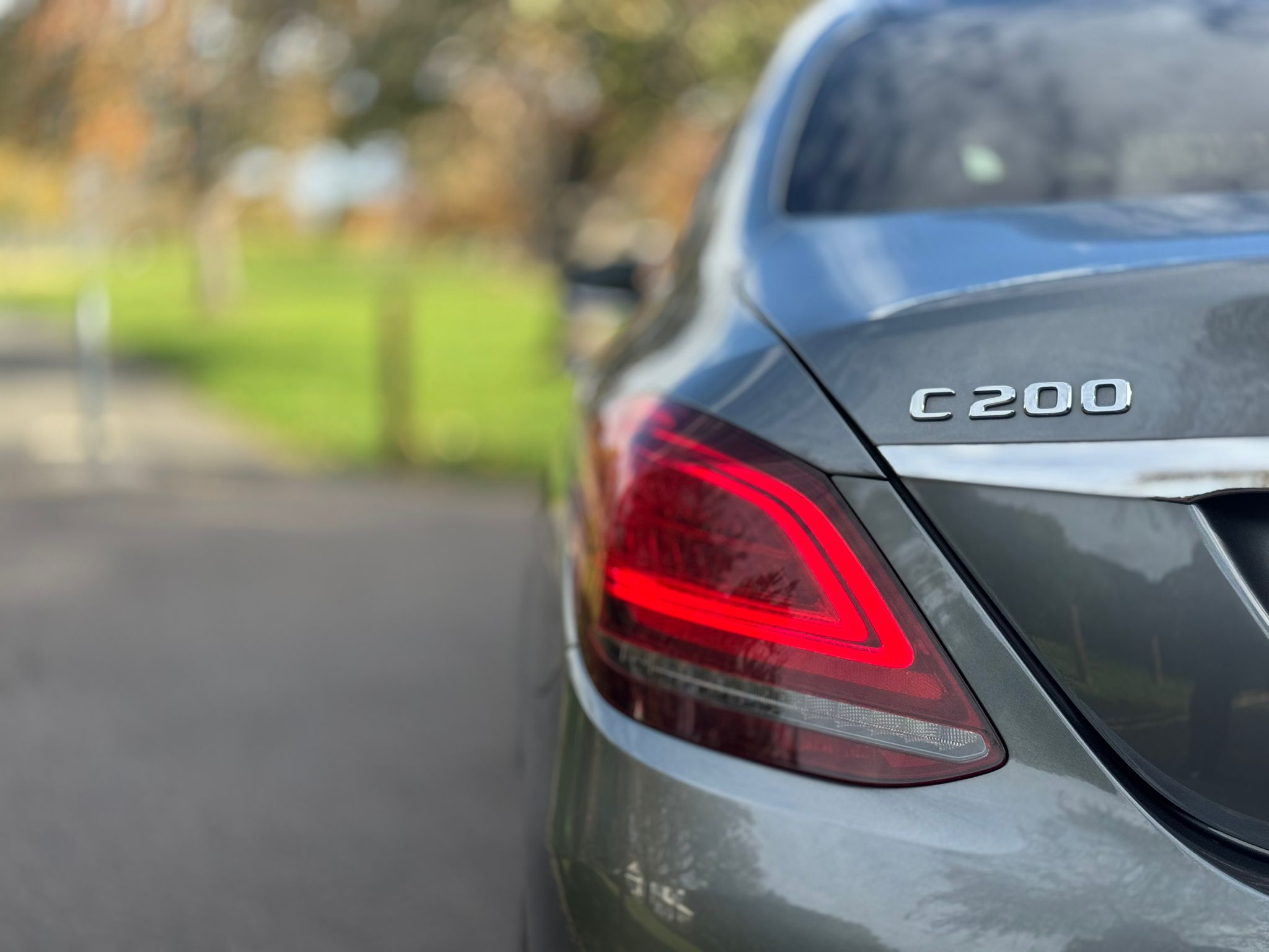 MERCEDES-BENZ C 200 AMG LINE PREMIUM AUTO