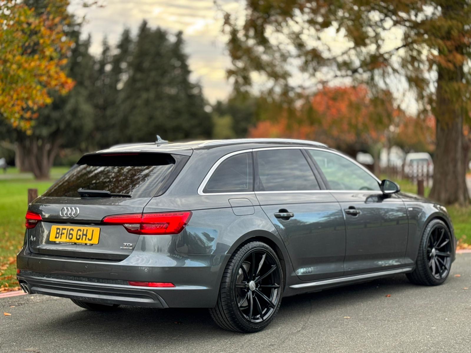 AUDI A4 S LINE TDI QUATTRO S-A