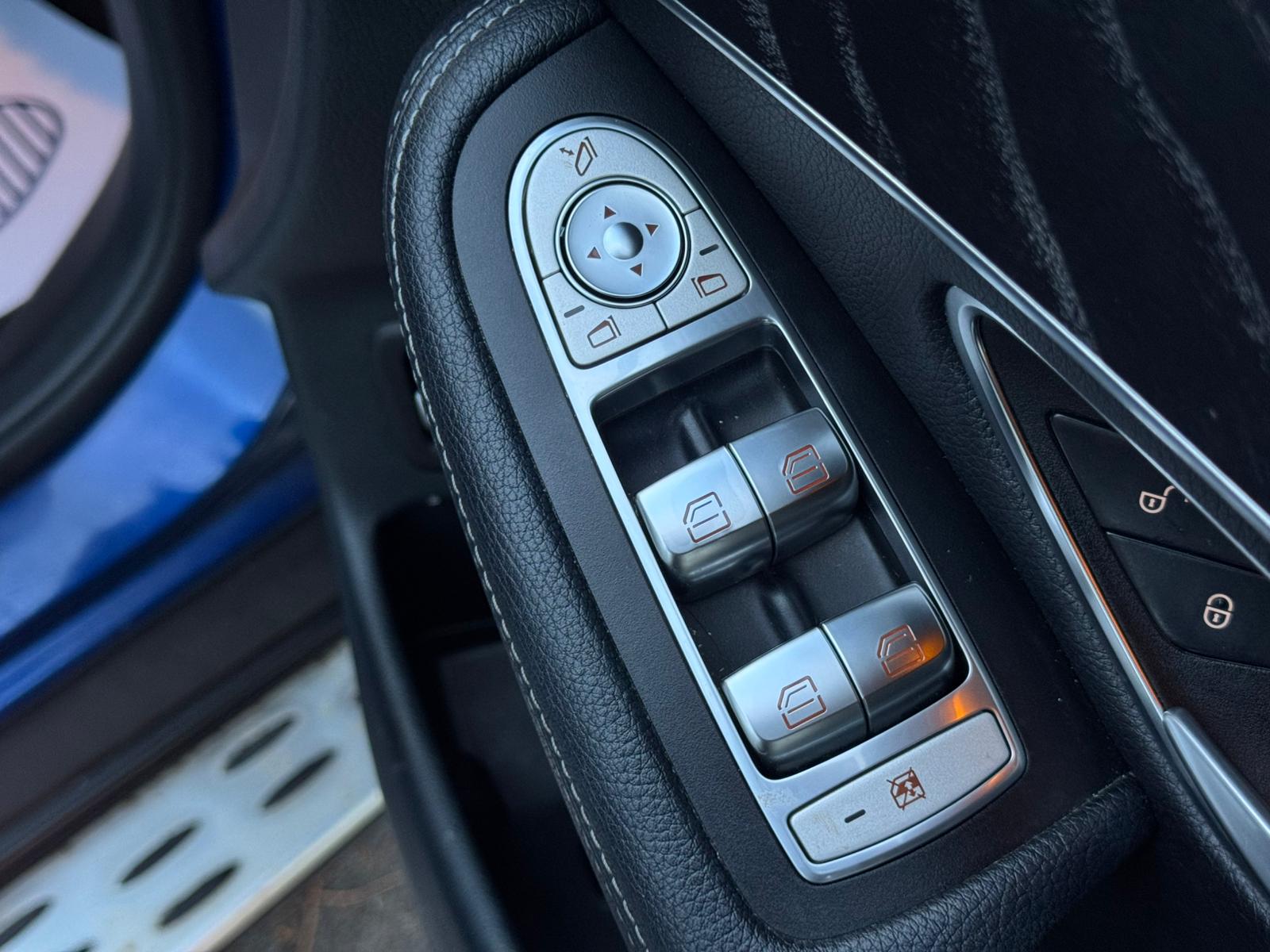 MERCEDES-BENZ GLC 250 D 4MATIC AMG LINE AUTO