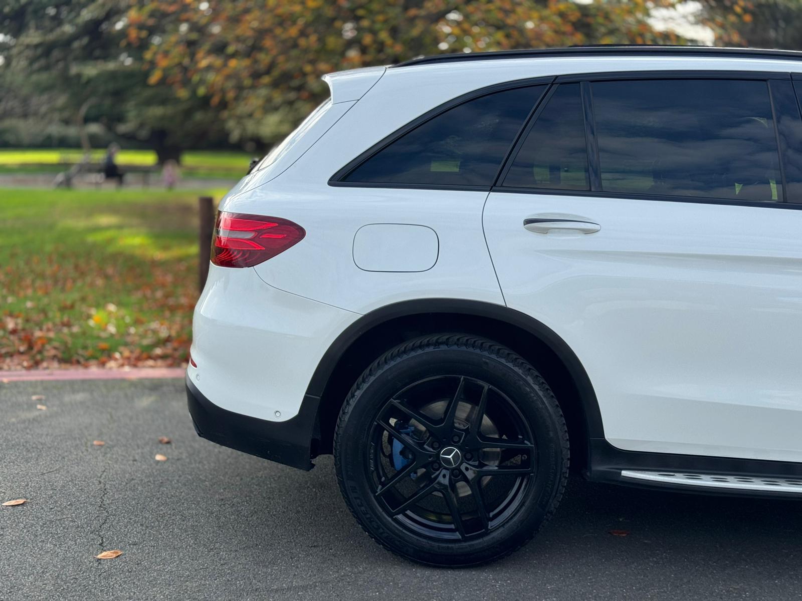 MERCEDES-BENZ GLC 220 D 4M AMG LINE PREM A