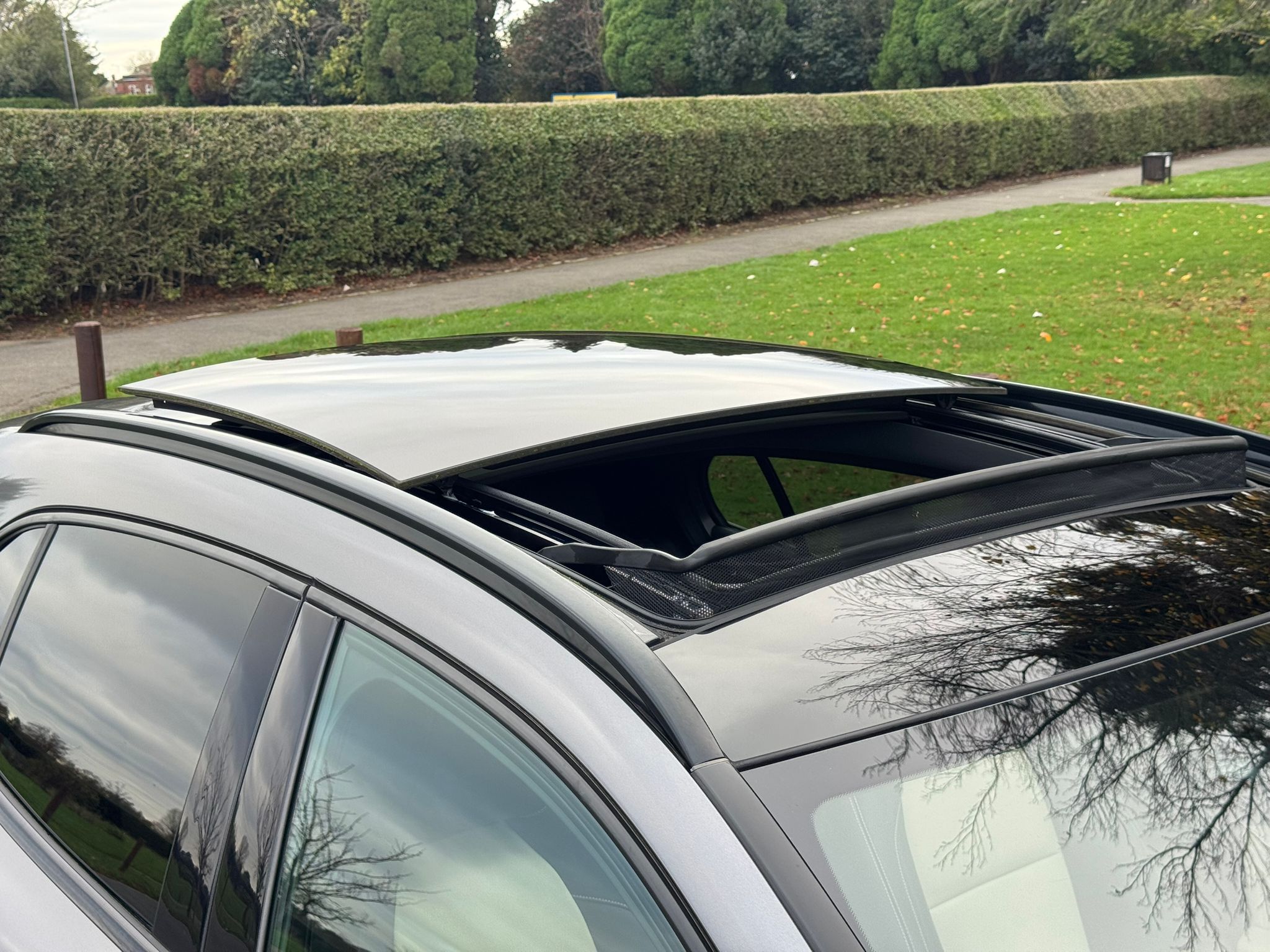 MERCEDES-BENZ GLA 220 D 4MAT AMG LINE PREM+A