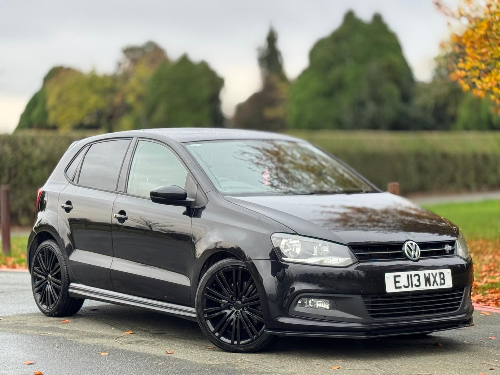 VOLKSWAGEN POLO BLUEGT