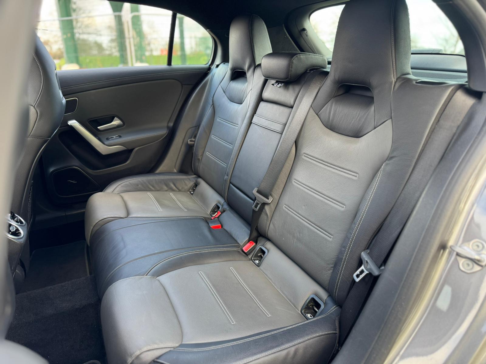 MERCEDES-BENZ AMG A 35 4MATIC PREMIUM + AUTO