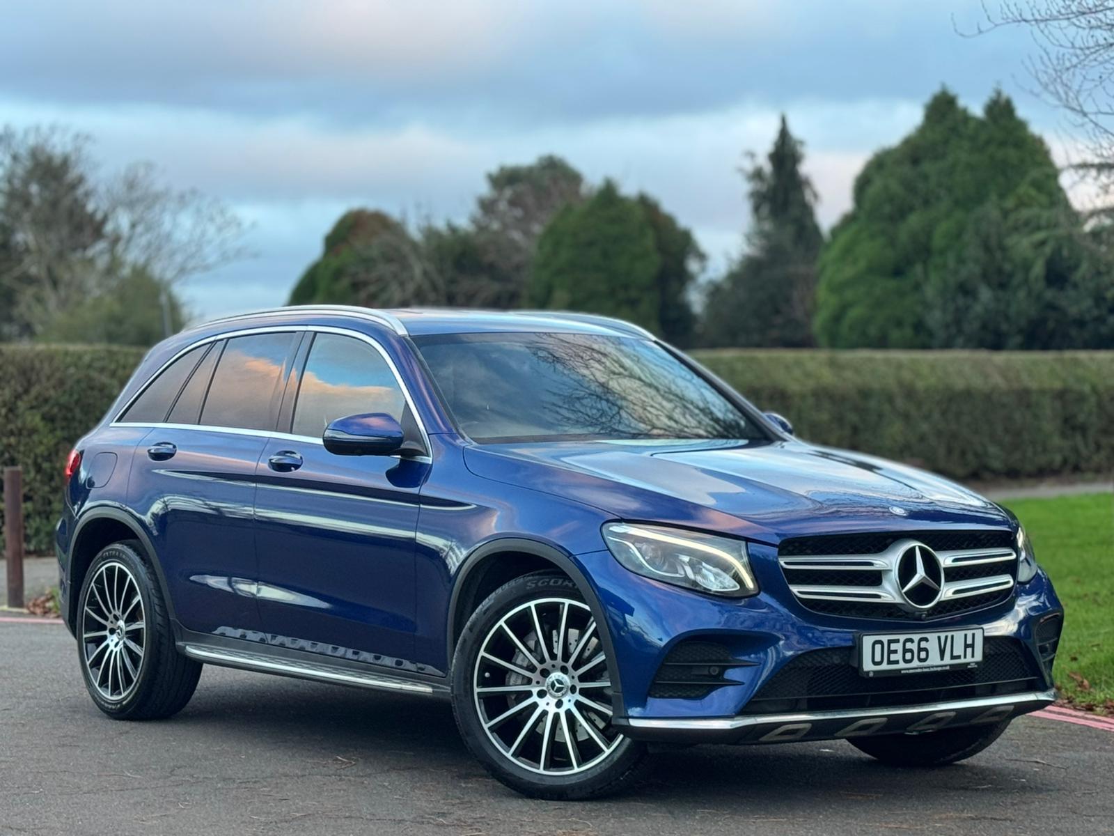 MERCEDES-BENZ GLC 250 D 4MATIC AMG LINE AUTO