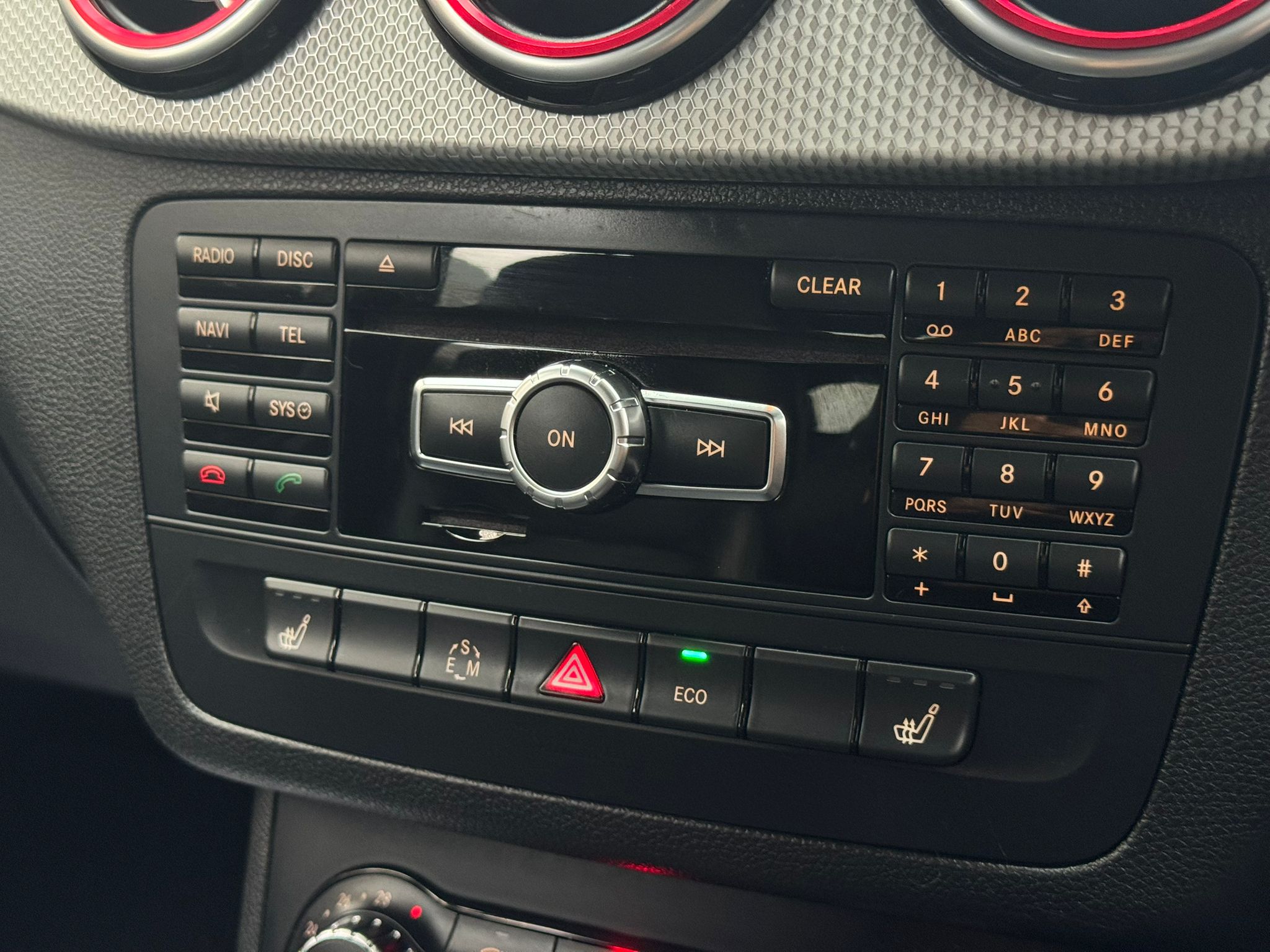 MERCEDES-BENZ B200 BLUEEFFICIENCY SPORT AUTO