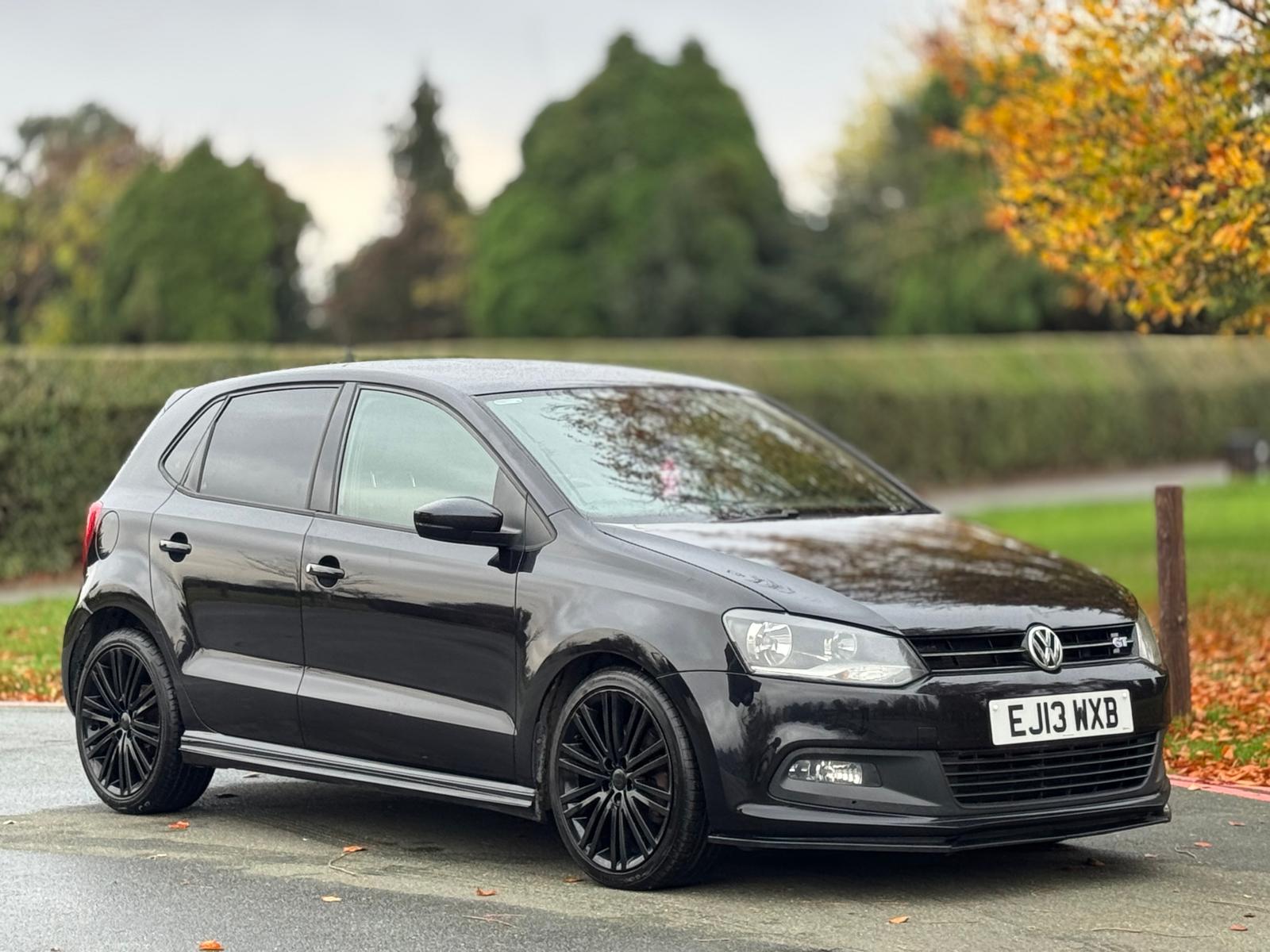 VOLKSWAGEN POLO BLUEGT