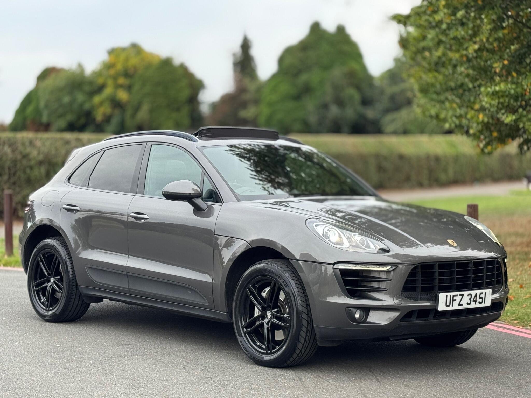 PORSCHE MACAN S S-A