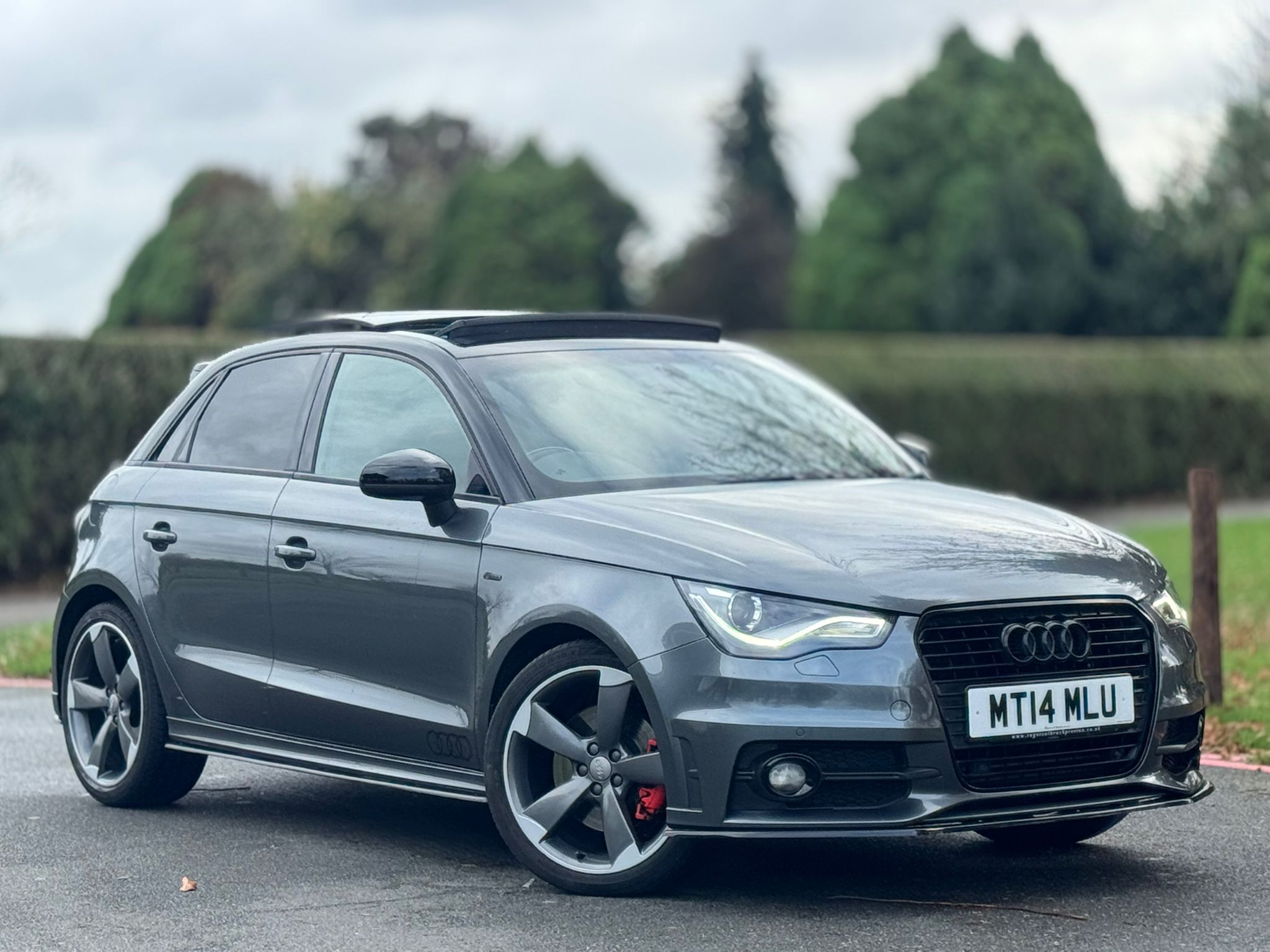 AUDI A1 S LINE BLACK ED-N TFSI S-A